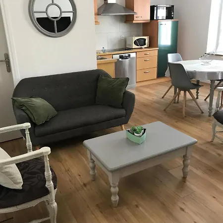 Apartment Le Saint Pierre Roye (Somme)